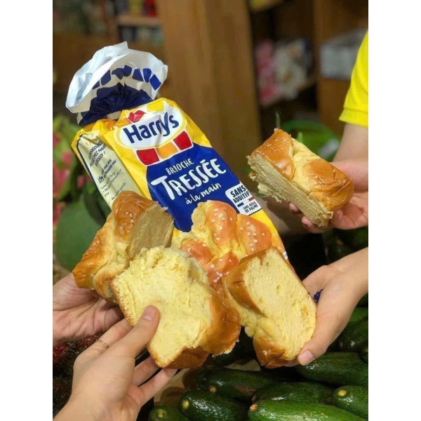 BÁNH MÌ HOA CÚC